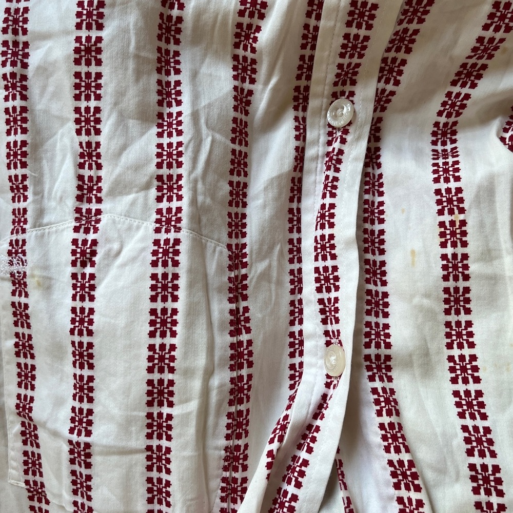 Red & White Patterned Flowy Button Down Shirt Qui… - image 4